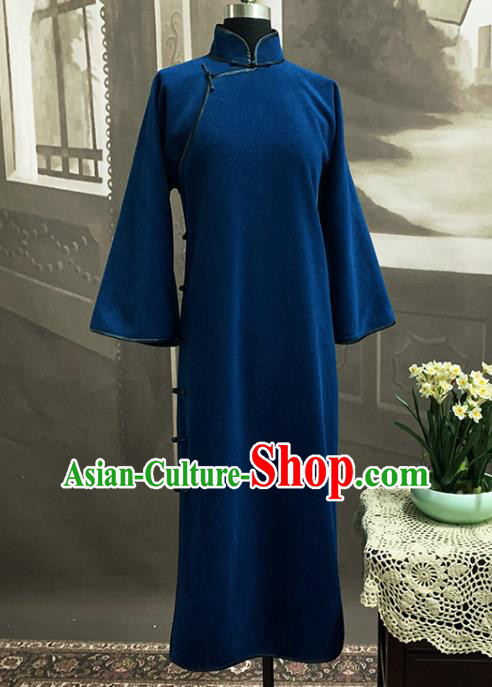 Republic of China Civilian Woman Cheongsam Traditional Wide Sleeve Blue Woolen Qipao Dress Costume