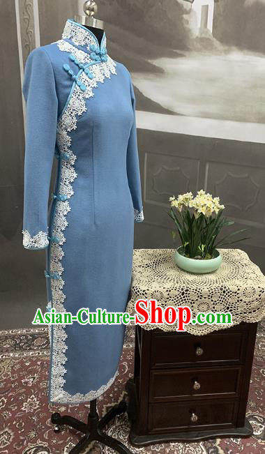 Republic of China Classical Young Lady Winter Cheongsam Costume Traditional Blue Woolen Qipao Dress