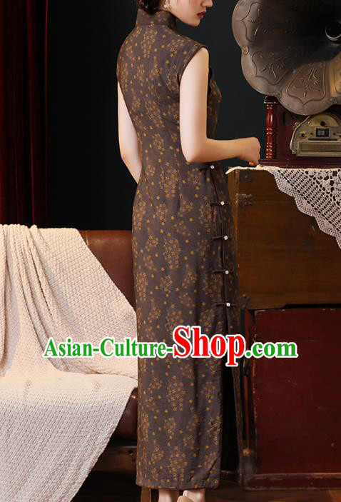 Chinese Traditional Brown Cotton Cheongsam National Young Woman Costume Classical Sleeveless Qipao Dress