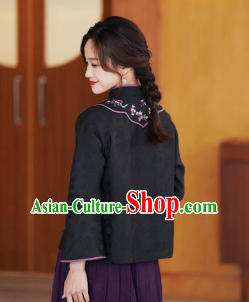 China National Embroidered Upper Outer Garment Traditional Tang Suit Black Silk Jacket