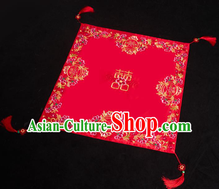 China Traditional Wedding Headpiece Red Satin Kerchief Xiuhe Suit Embroidered Bridal Veil