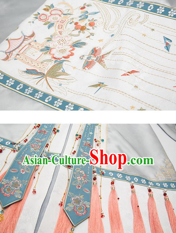 China Traditional Ming Dynasty Nobility Woman Embroidery Costumes Ancient Court Princess Hanfu Clothing