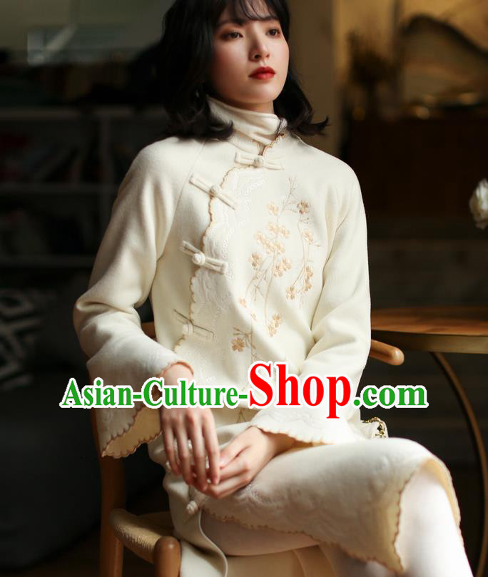 China Embroidered Beige Woolen Cheongsam Costume Traditional New Year Qipao Dress
