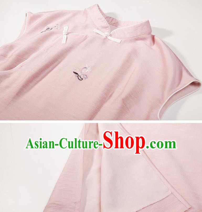 China Classical Young Lady Slim Cheongsam Costume Traditional Embroidered Lilac Silk Qipao Dress