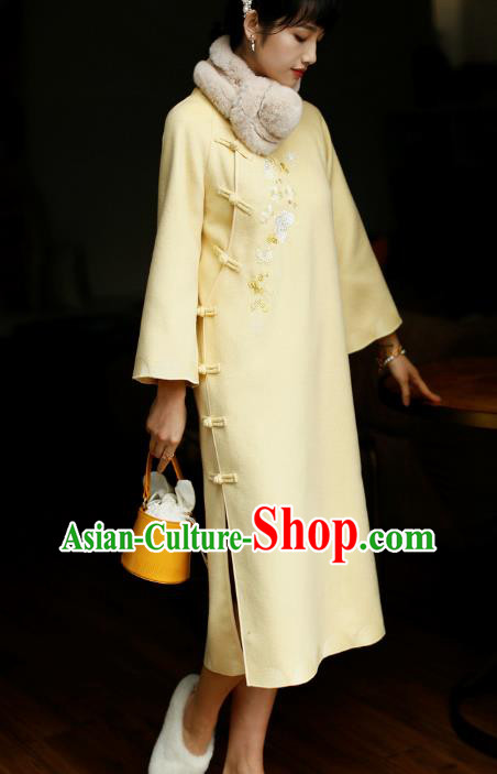 China Winter Yellow Woolen Cheongsam Costume Traditional Young Lady Embroidered Qipao Dress