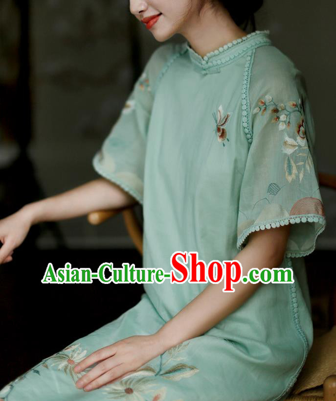 China Classical Embroidered Green Cheongsam Costume Traditional Young Lady Qipao Dress