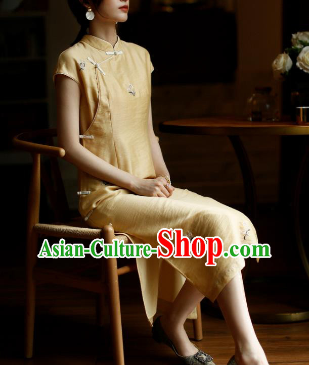 China Classical Young Lady Cheongsam Costume Traditional Embroidered Yellow Organdy Qipao Dress