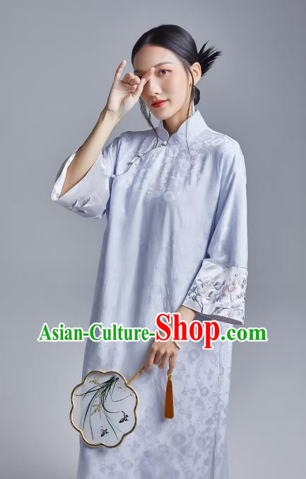 China Classical Embroidered Brocade Cheongsam Costume Traditional Young Lady Blue Silk Qipao Dress