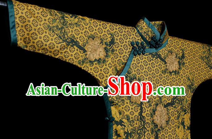 Chinese Classical Yellow Gambiered Guangdong Gauze Cheongsam Costume Traditional Shanghai Lady Qipao Dress
