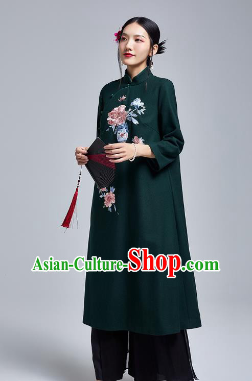 China Classical Atrovirens Woolen Cheongsam Costume Traditional Young Lady Embroidered Qipao Dress