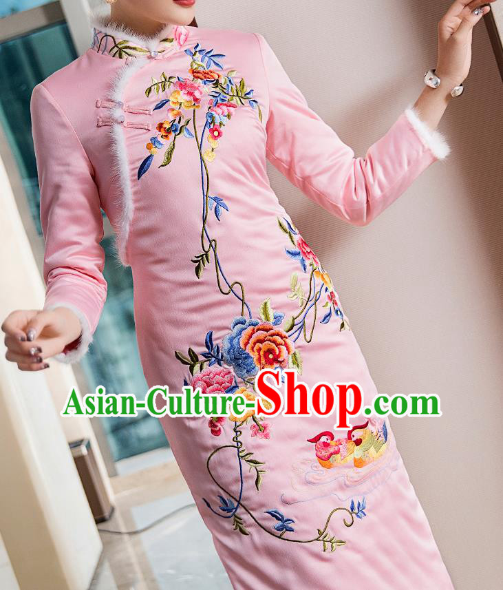 Chinese Tang Suit Cheongsam Bride Costume Traditional Wedding Embroidered Pink Qipao Dress