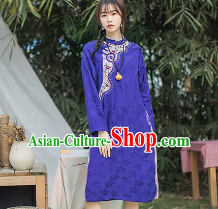 China Traditional Young Lady Slant Opening Qipao Dress Classical Embroidered Purple Cheongsam