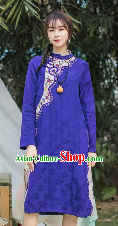 China Traditional Young Lady Slant Opening Qipao Dress Classical Embroidered Purple Cheongsam