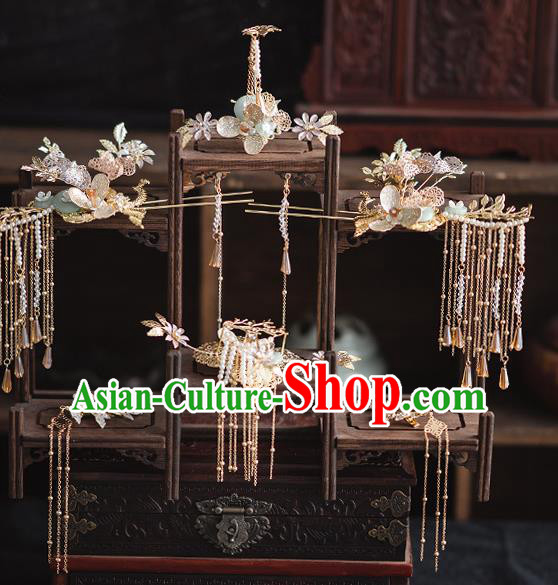 Chinese Classical Bride Hairpins Traditional Wedding Hair Accessories Xiuhe Suit Tassel Hair Comb