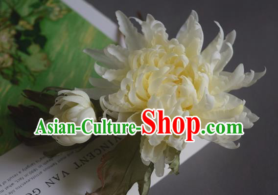 Chinese Traditional Hanfu Hair Stick Handmade Hair Accessories Cheongsam Yellow Silk Chrysanthemum Hairpin