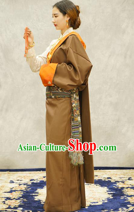 China Ethnic Woman Costume Zang Nationality Clothing Khaki Tibetan Robe