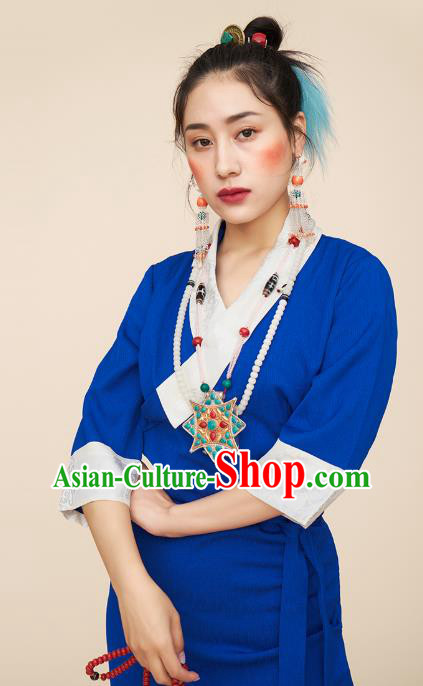 China Zang Nationality Blue Bola Dress Tibetan Ethnic Woman Folk Dance Clothing