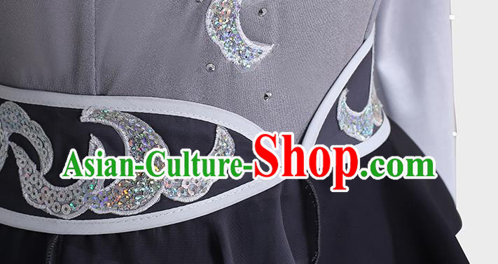 China Traditional Mongolian Ethnic Folk Dance Clothing Mongol Nationality Grey Dress Outfits