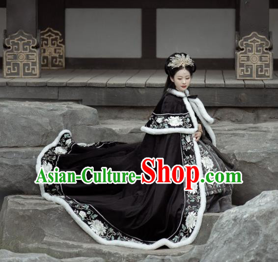 China Ancient Imperial Concubine Embroidered Black Cape Traditional Ming Dynasty Hanfu Cloak Clothing