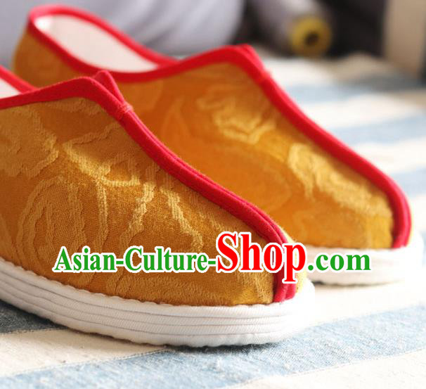 China National Folk Dance Shoes Handmade Jacquard Yellow Cloth Shoes