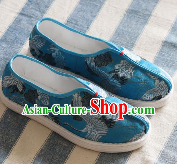 China Handmade Cloth Shoes National Woman Classical Cranes Pattern Blue Shoes