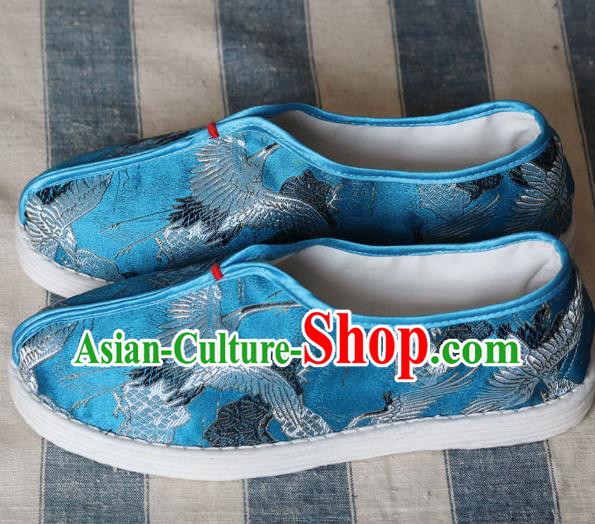 China Handmade Cloth Shoes National Woman Classical Cranes Pattern Blue Shoes