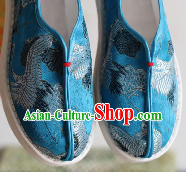 China Handmade Cloth Shoes National Woman Classical Cranes Pattern Blue Shoes