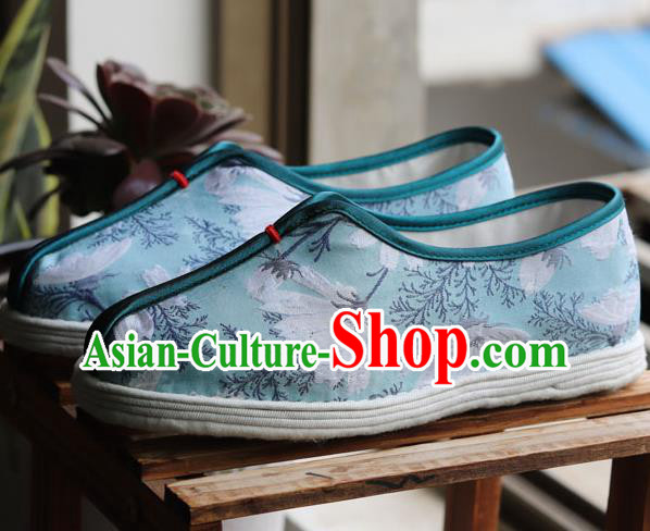 China Handmade Multi Layered Cloth Shoes National Country Woman Green Shoes