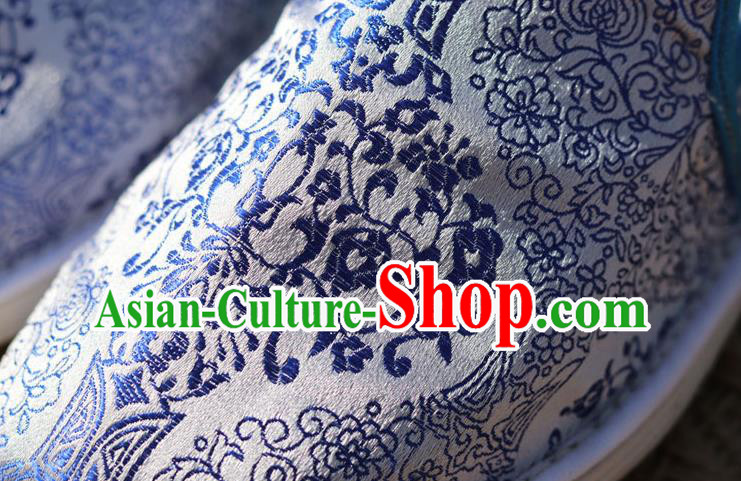 Chinese Handmade Blue and White Porcelain Shoes Brocade Shoes Traditional Martial Arts Shoes