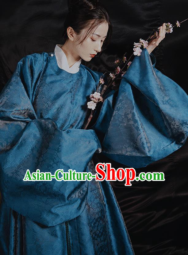 China Traditional Ming Dynasty Historical Clothing Ancient Scholar Hanfu Robe for Men