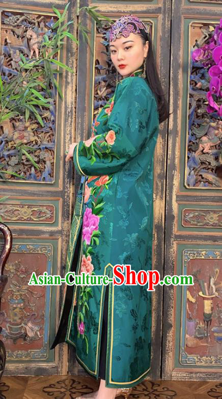 Chinese Embroidered Dust Coat Traditional Embroidered Green Silk Long Gown Clothing