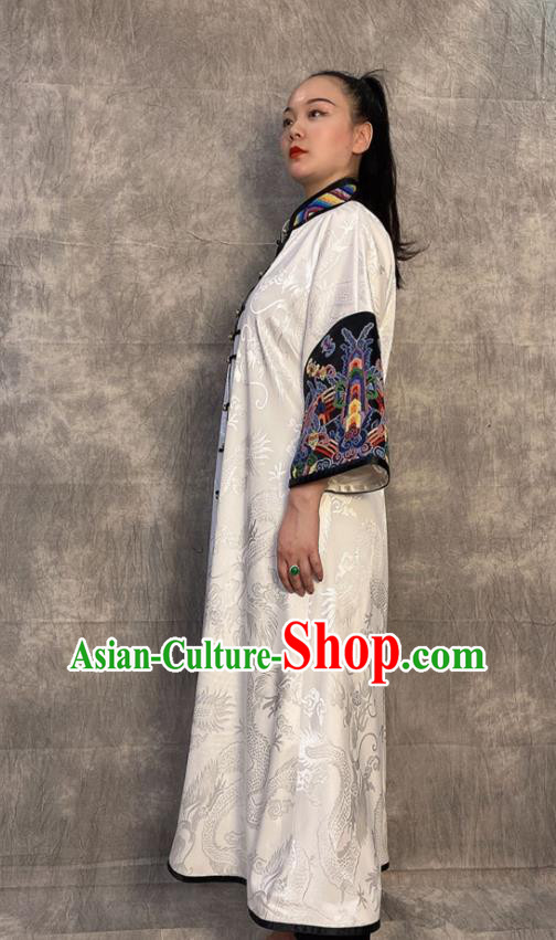Chinese Outer Garment Long Gown Embroidered White Silk Coat Traditional Women Clothing