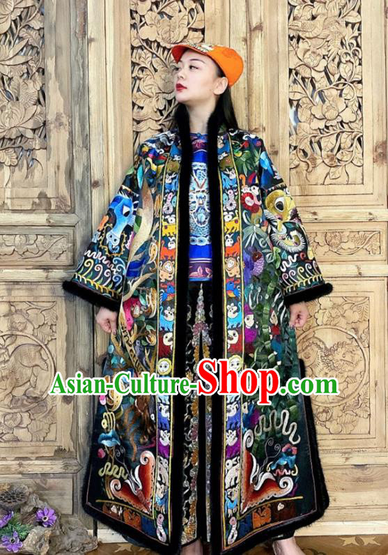 Chinese Traditional Women Clothing Winter Outer Garment Embroidered Silk Dust Coat