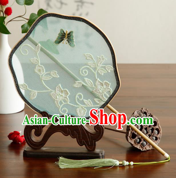 China Handmade Classical Dance Fan Embroidered Green Silk Palace Fan Traditional Ming Dynasty Hanfu Fan