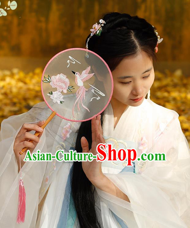 China Classical Circular Silk Fan Traditional Hanfu Fan Handmade Embroidered Peony Palace Fan