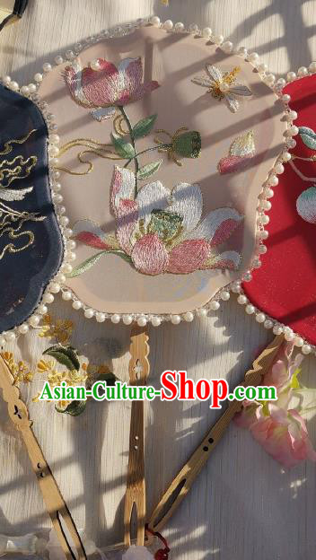 China Handmade Embroidered Lotus Dragonfly Palace Fan Classical White Silk Fan Traditional Song Dynasty Fan