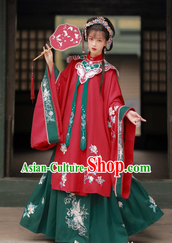 China Traditional Ming Dynasty Noble Lady Costumes Ancient Young Beauty Hanfu Clothing