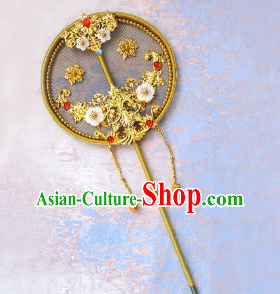 China Traditional Wedding Golden Circular Fan Handmade Palace Fan Classical Hanfu Fan