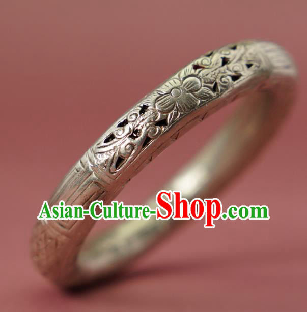 Chinese National Silver Carving Bracelet Traditional Wristlet Accessories