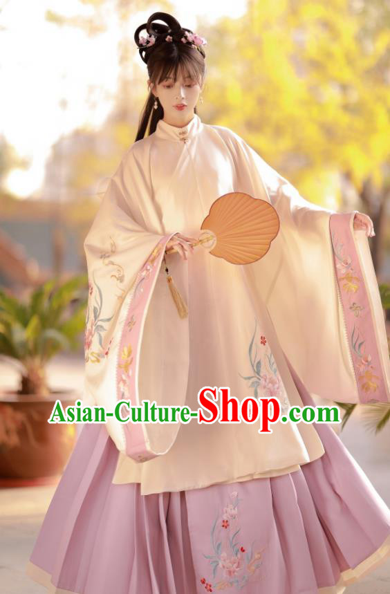 China Ancient Royal Princess Hanfu Clothing Traditional Ming Dynasty Court Beauty Costumes Full Set