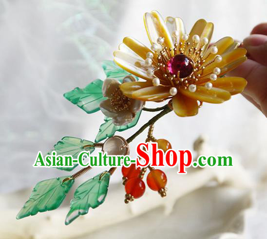 Chinese Ancient Young Lady Hairpin Traditional Ming Dynasty Yellow Shell Chrysanthemum Hair Stick