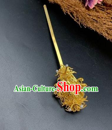 Chinese Ancient Court Empress Hair Stick Traditional Ming Dynasty Queen Golden Butterfly Hairpin