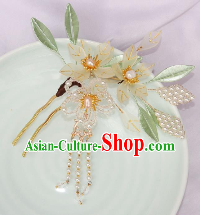 Chinese Ancient Court Woman Pear Blossom Hairpin Traditional Ming Dynasty Pearls Tassel Hair Stick