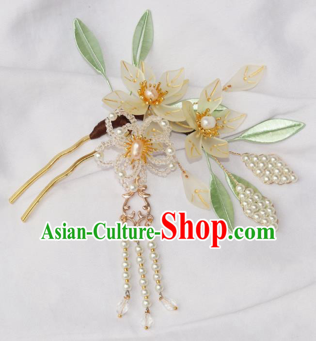 Chinese Ancient Court Woman Pear Blossom Hairpin Traditional Ming Dynasty Pearls Tassel Hair Stick