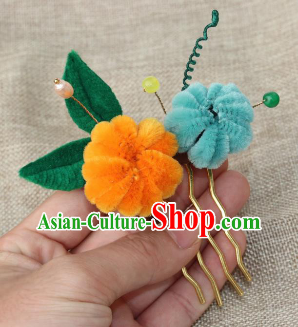 Chinese Ancient Court Hairpin Traditional Ming Dynasty Princess Velvet Chrysanthemum Hair Comb