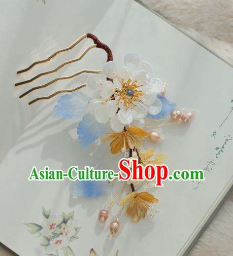 Chinese Handmade Classical White Flower Hair Comb Ancient Ming Dynasty Princess Shell Pearls Hairpin