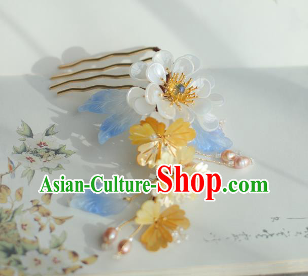 Chinese Handmade Classical White Flower Hair Comb Ancient Ming Dynasty Princess Shell Pearls Hairpin