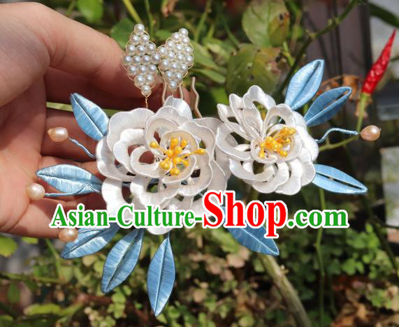 Chinese Ancient Imperial Concubine Hairpin Traditional Ming Dynasty White Silk Peony Hair Comb