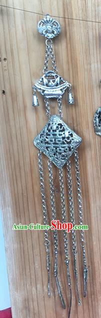 Chinese Ancient Qing Dynasty Brooch Accessories Traditional Wedding Silver Tassel Pendant