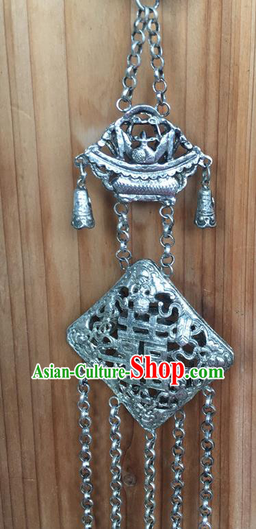 Chinese Ancient Qing Dynasty Brooch Accessories Traditional Wedding Silver Tassel Pendant